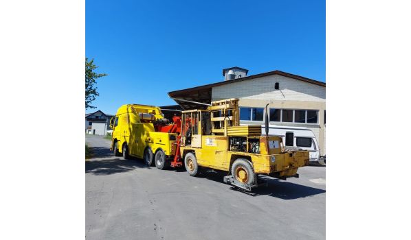 LKW-Abschlepp in Traun 4050 in der Nähe der Autobahnen A1 und A7. Schnelle Hilfe bei Pannen auf einer wichtigen Strecke.