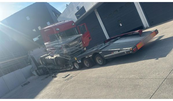 LKW-Abschlepp in Treffen 9556 in der Nähe der Autobahn A2. Schnelle Hilfe bei Pannen auf einer wichtigen Strecke.