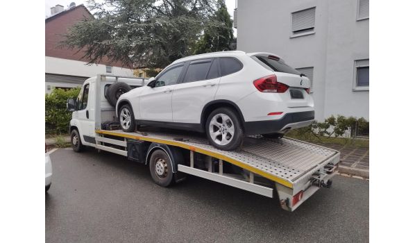 W Zeewolde, 1315 – Pomoc przy awarii samochodu. Sprawna pomoc drogowa dla kierowców w pobliżu dróg N305, N701.