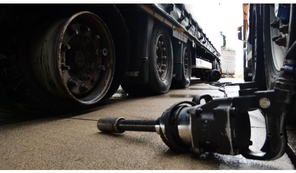 45-060 Brzeg, mobilna wulkanizacja dla naczepy o rozmiarze 425/65 R22.5