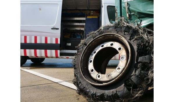 62-090 Rokietnica, mobile tire service for a trailer with size 435/50 R22.5 