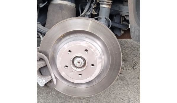 19-300 Ełk, wymiana opony po awarii w terenie zabudowanym 