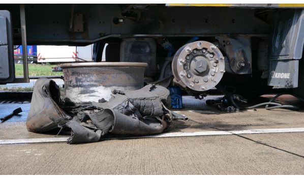 44-360 Wodzisław Śląski, mobilna wulkanizacja dla naczepy siodłowej o rozmiarze 425/65 R22.5 