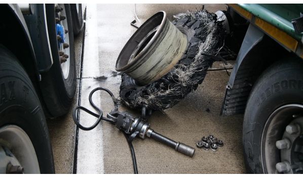 27607 Geestland, Mobilny serwis opon po awarii na drodze