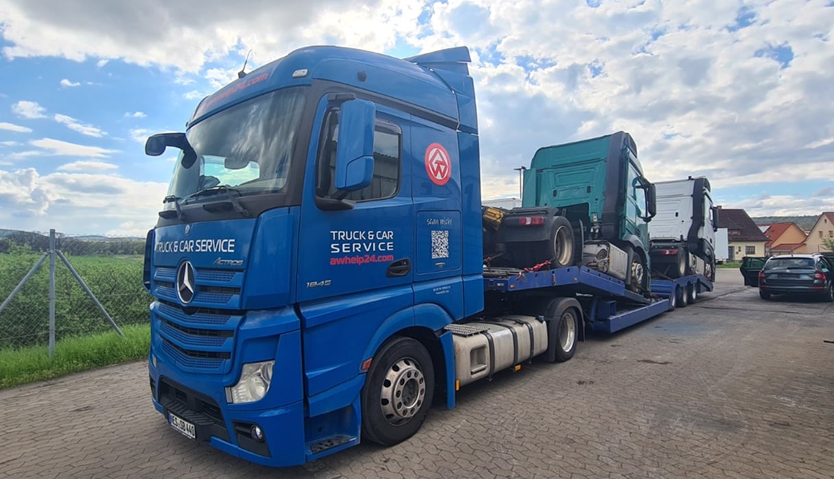 Pomoc przy kontroli ciężarówek przez policję, urząd celny, BAG.